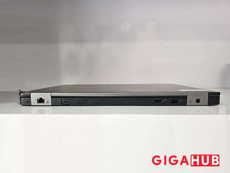 لپ تاپ 13 اینچی دل مدل5570 8GB 500GB